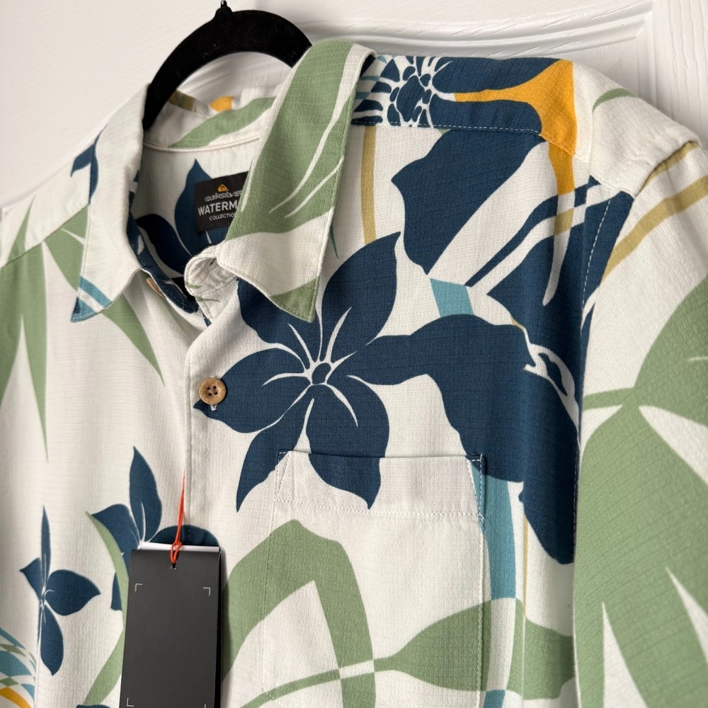 Quiksilver Waterman Shirt Mens Small Split Rock Floral Hawaiian Print NWT - Picture 2 of 9